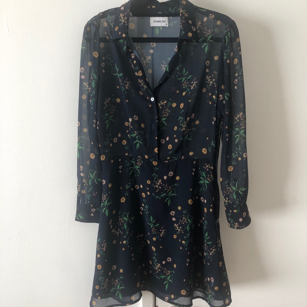 Beautiful floral Dress SAM&LAVI